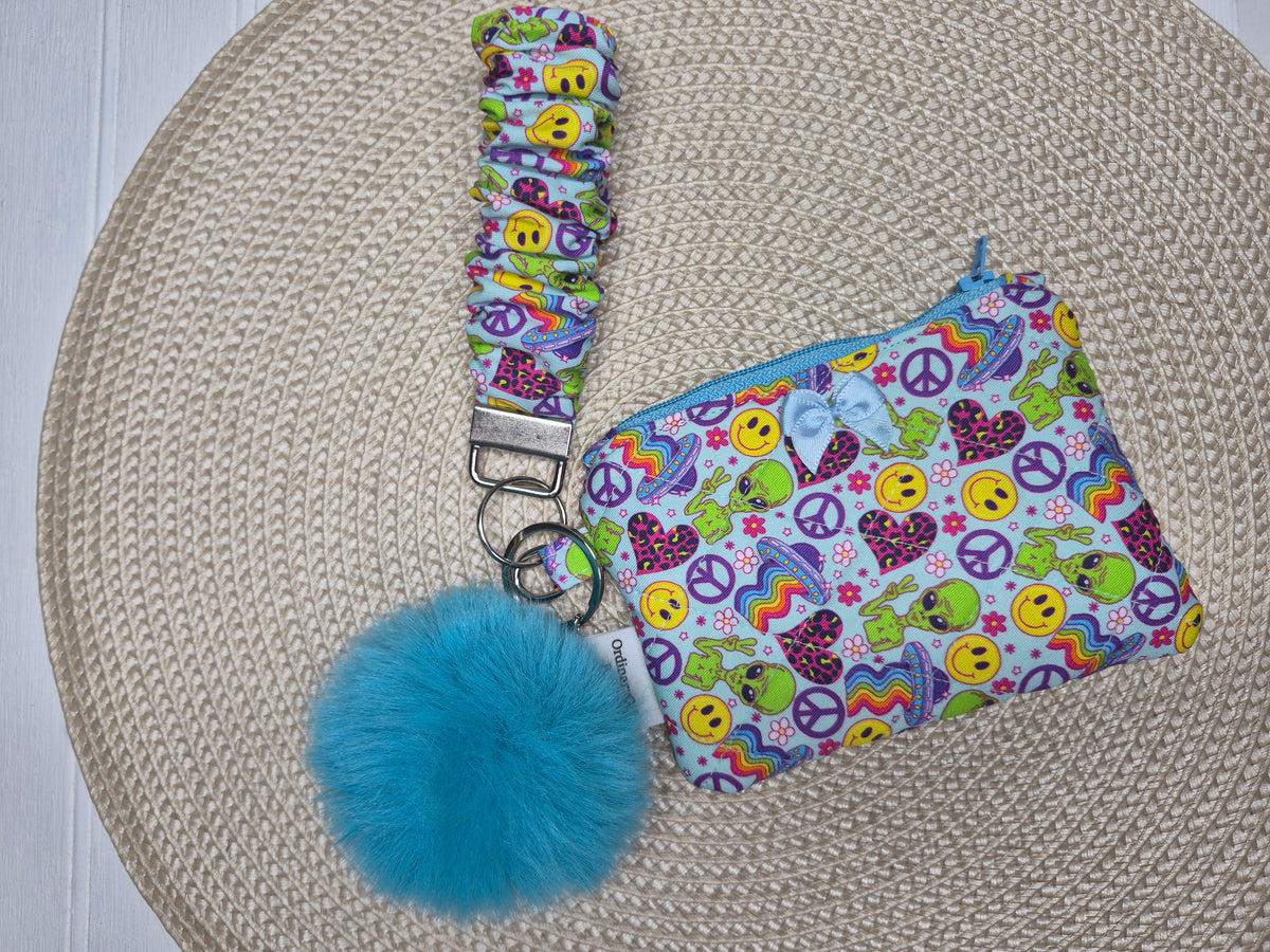 Retro Alien Coin Purse Set