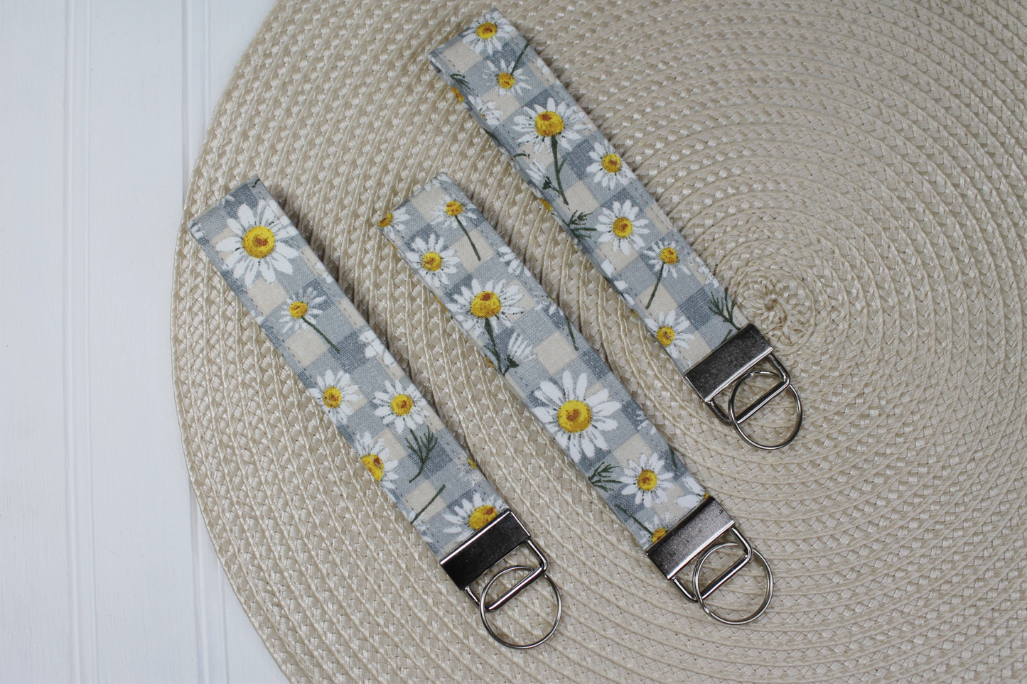 Plaid Daisy Wristlet