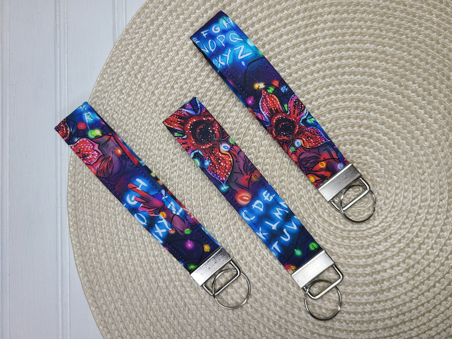 Flower Head Wristlet (NOT RESTOCKING)
